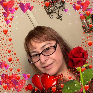 Meet your Posher, Mayra